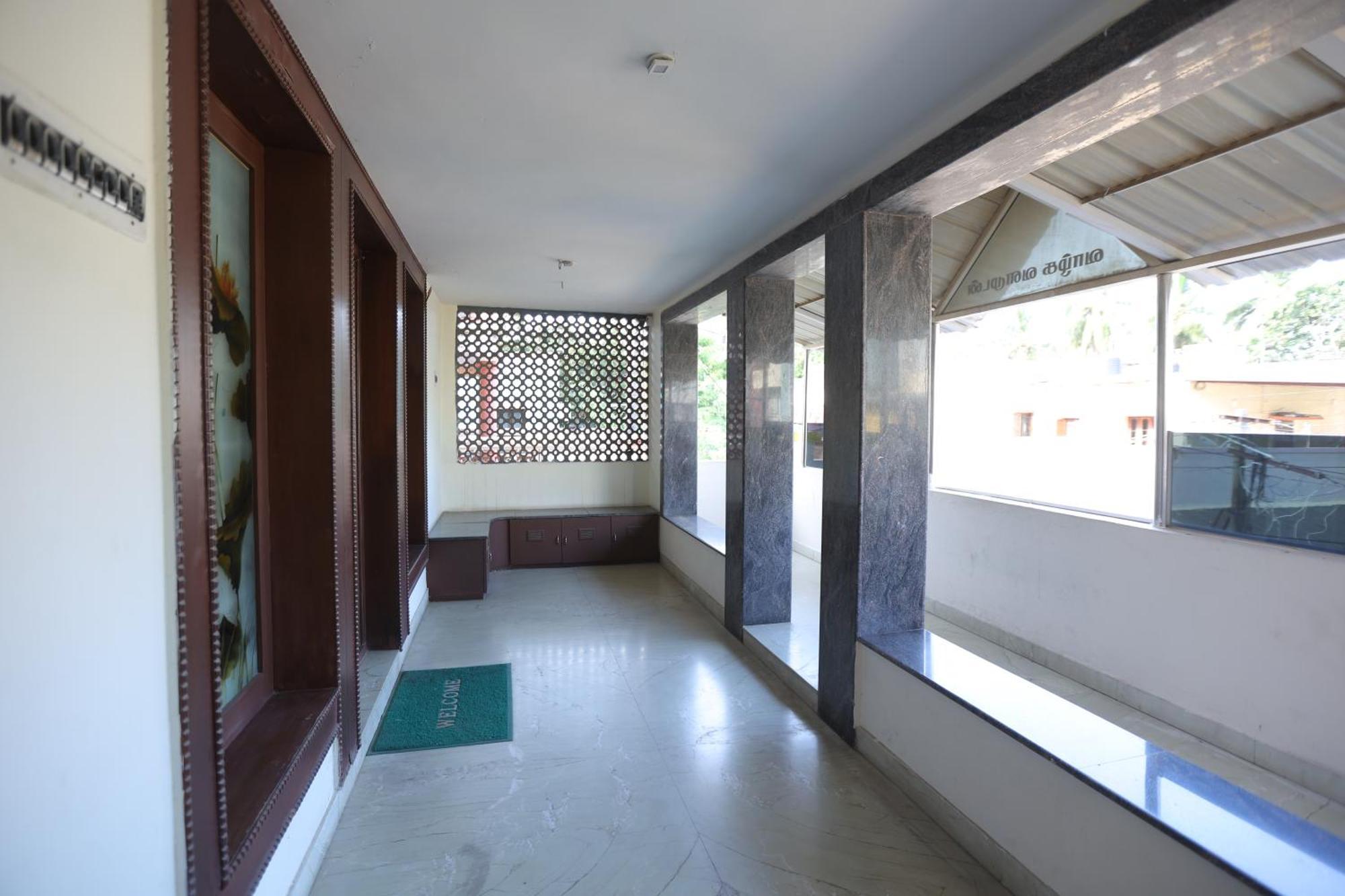 Happyhomes Porur -Near Rmz Software Park-Commerzone-Dlf It Sez Park -L&T Chennai Exteriör bild